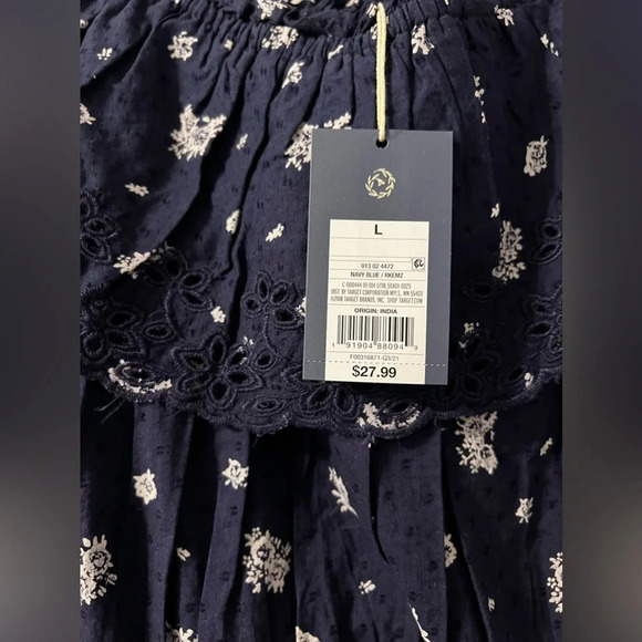 NWT Universal Thread Navy Ruffled Blouse - Picture 3 of 7